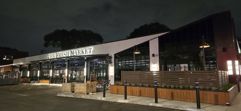entrance to a supermarket